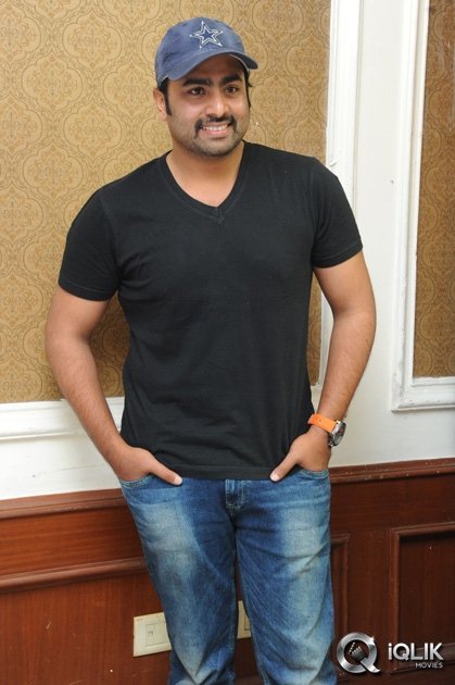 Rowdy-Fellow-Movie-Success-Meet